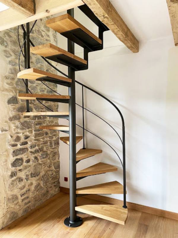 Escalera estructura hierro